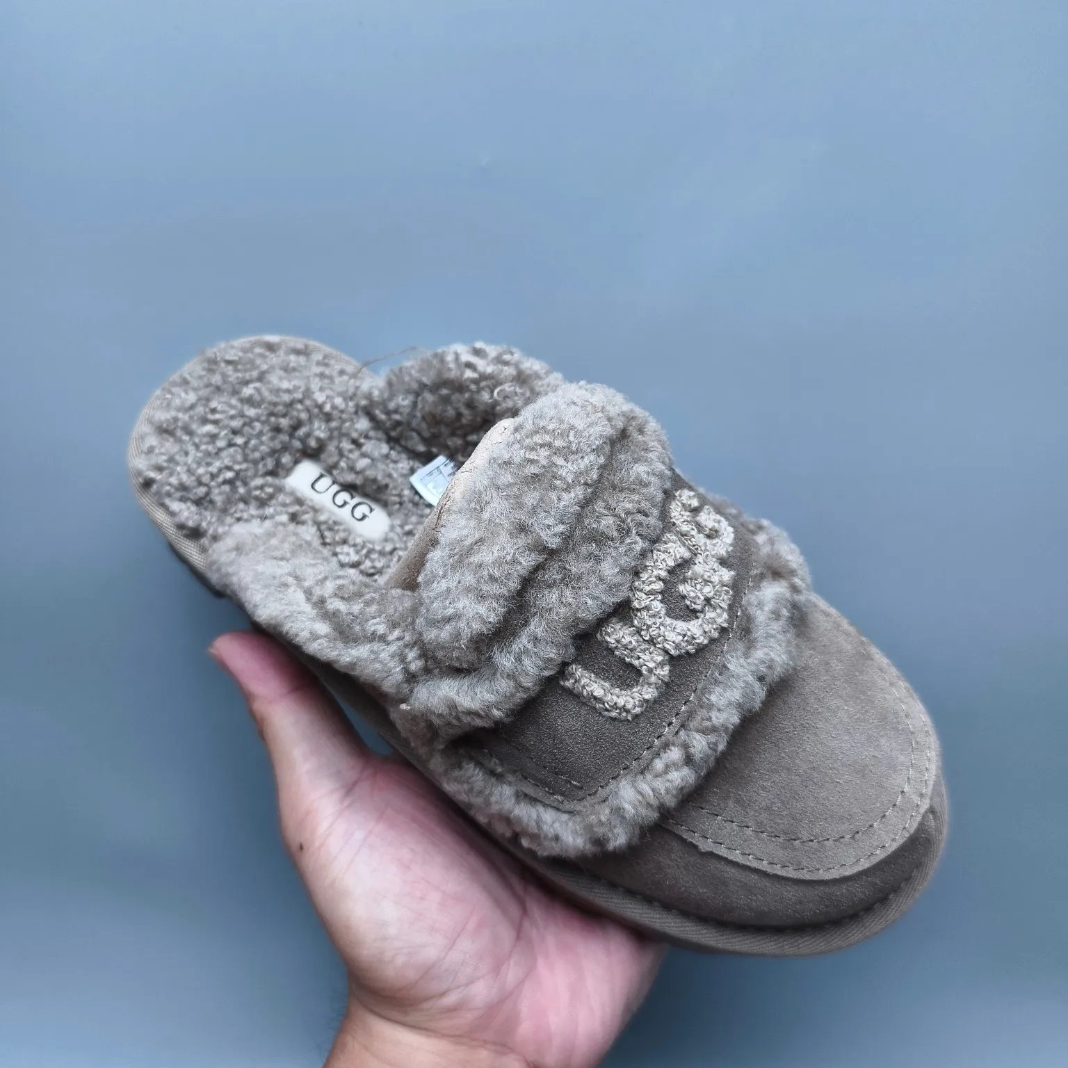 💰440 UGG sheepskin all-in-one snow boots 1206 curly large LOGO casual fur mop Color: maroon sand antelope brown Size: 35-40